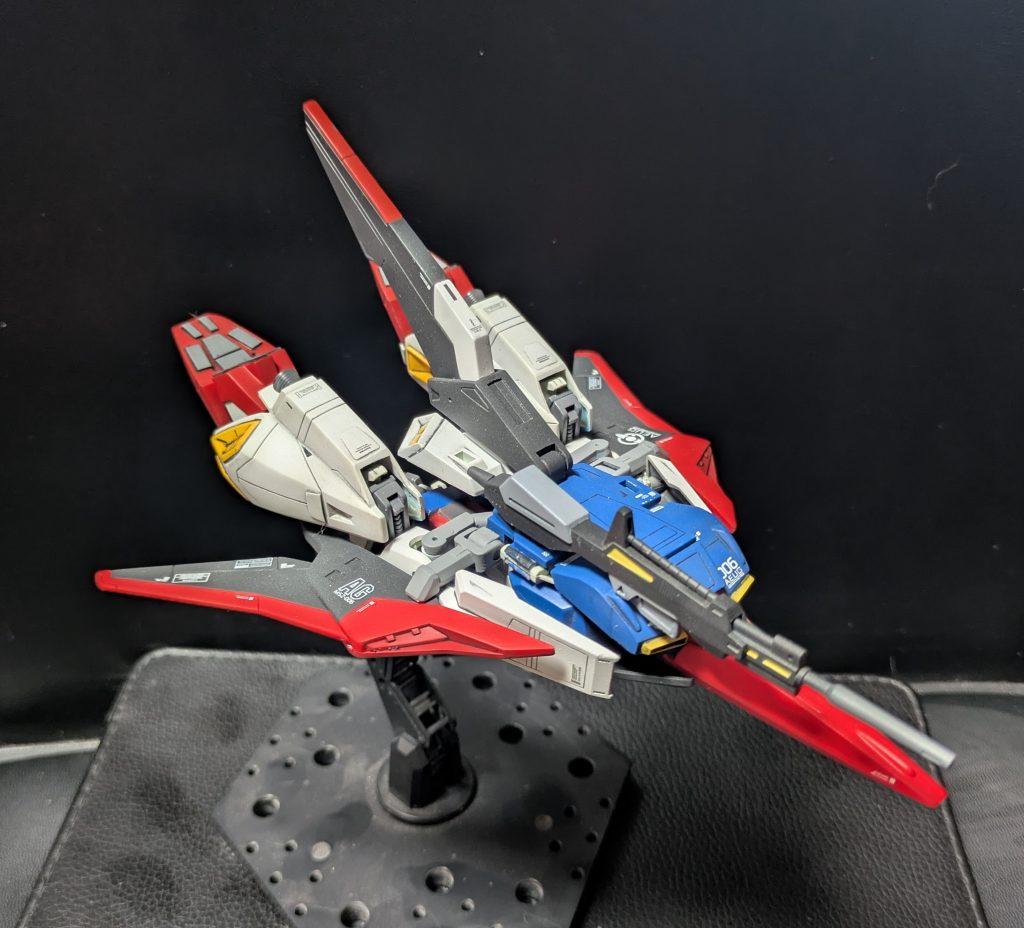 今回リペイントしてデカール貼ってみました。結構カッコいいです！