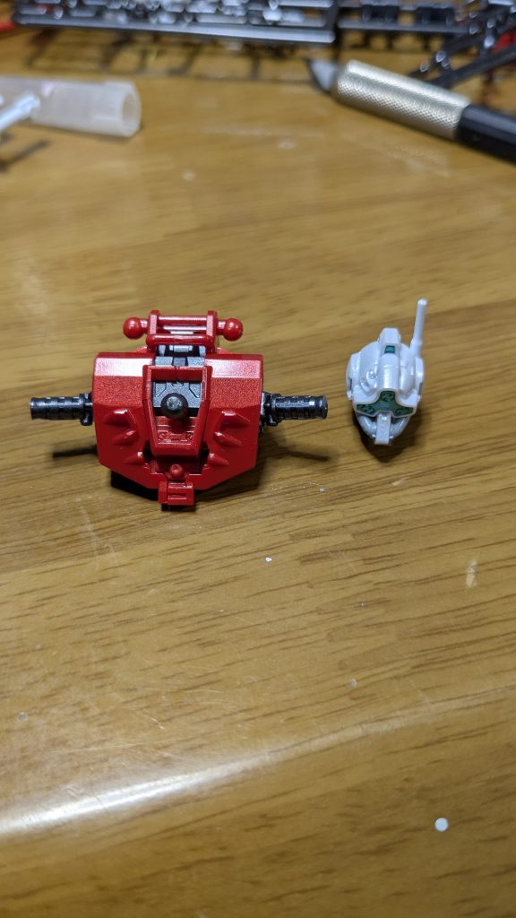 頭と胸完成です