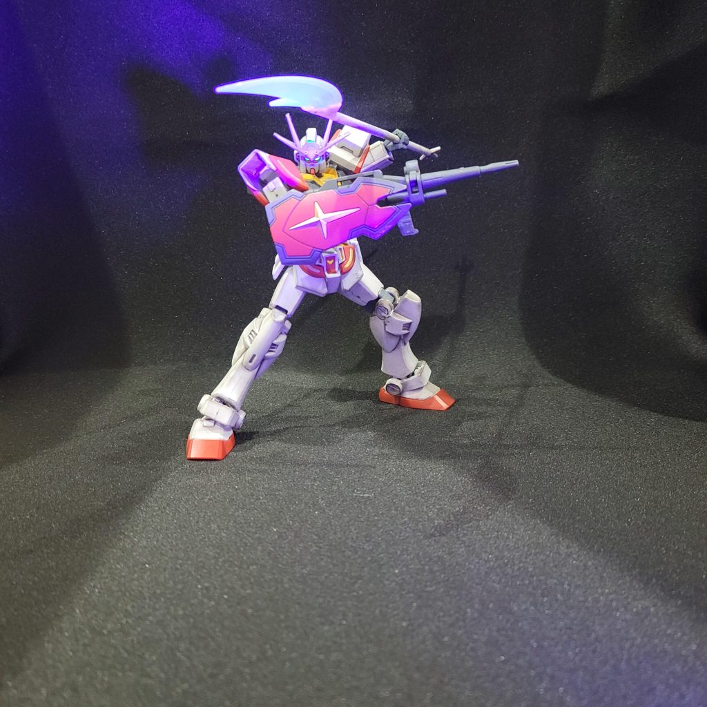 ナギナタ、ブラックライトでめっちゃ光ります