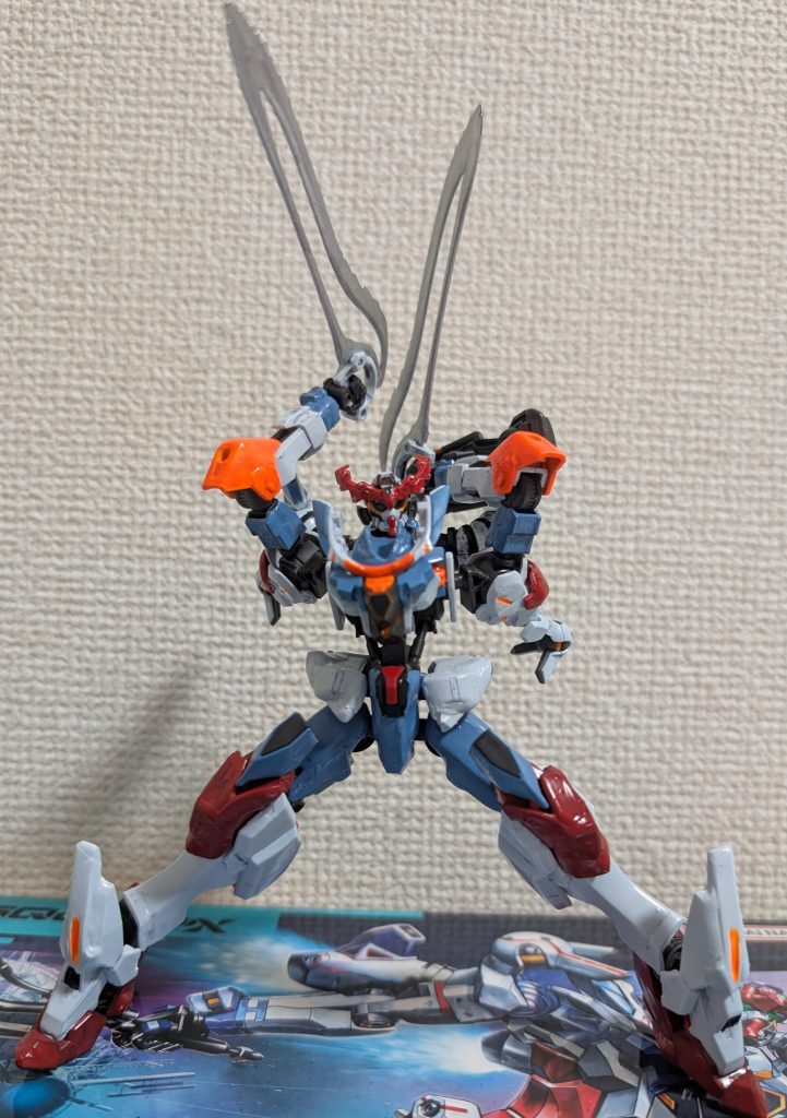 まさに「逃げたら一つ、進めば二つ」なサーベル二刀流ww