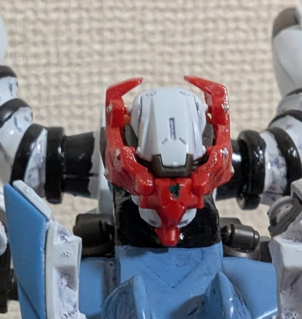 それと、頭部非展開状態も塗装してます。