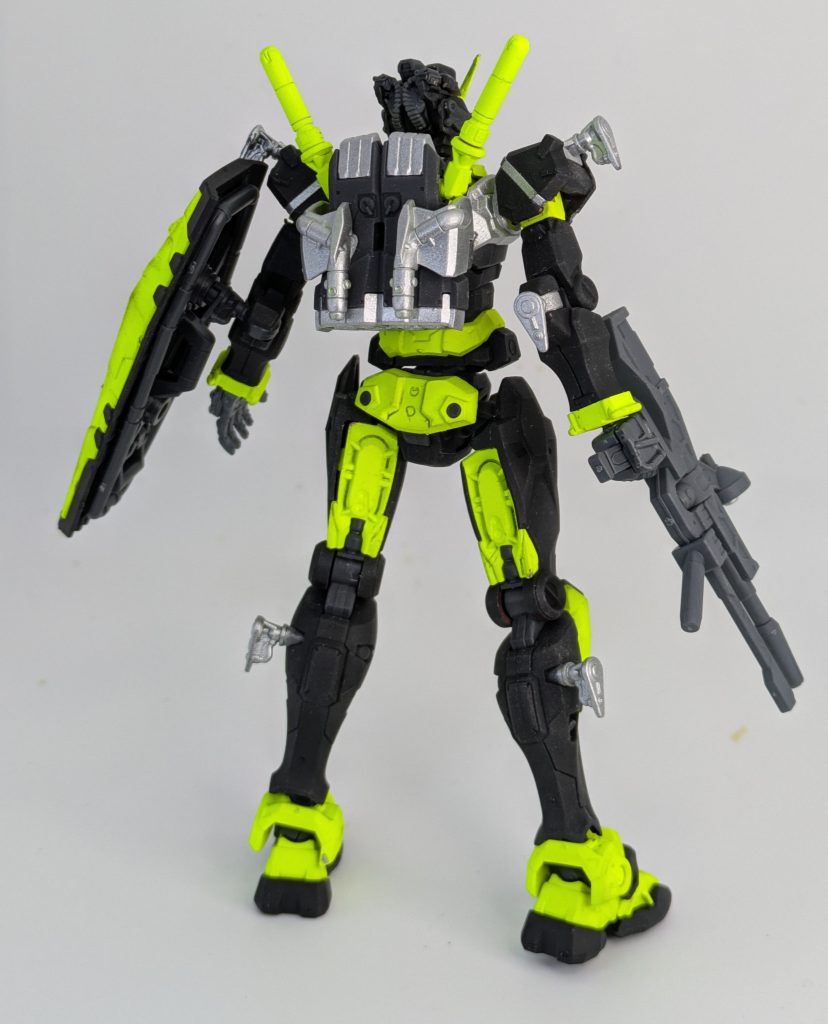 背面 足首がちょい癖強いけど問題なく自立可能制作時間は6時間ほどの一晩クオリティパーツ分けは細かいけど意外とサクサクできました