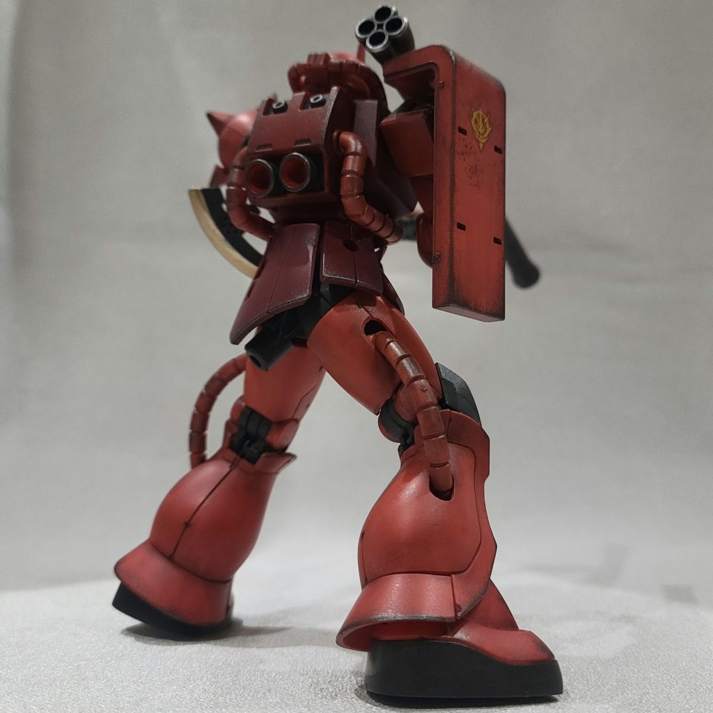 こっちはがっつり汚しました、盾の汚しはシルバーも使った方が塗装剥げを表現出来たなと反省してます