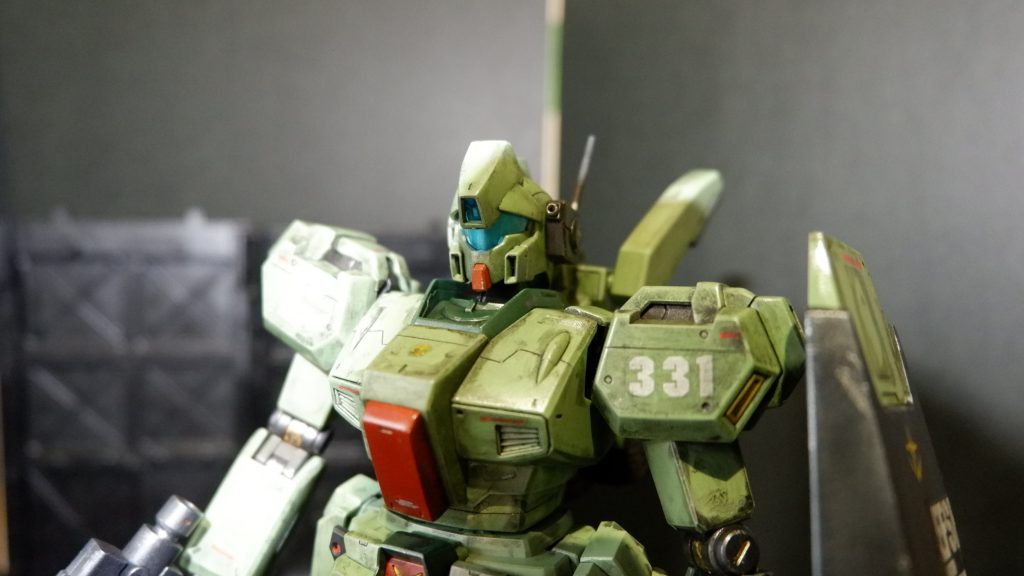 あとスジボリ足してます。わかりやすいとこなら胸元とか