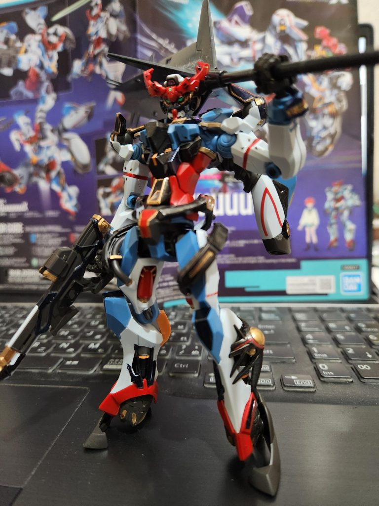 ジークアクス世界線だとヒートホークだったけどこの世界線ではドデカイ鈍器！！