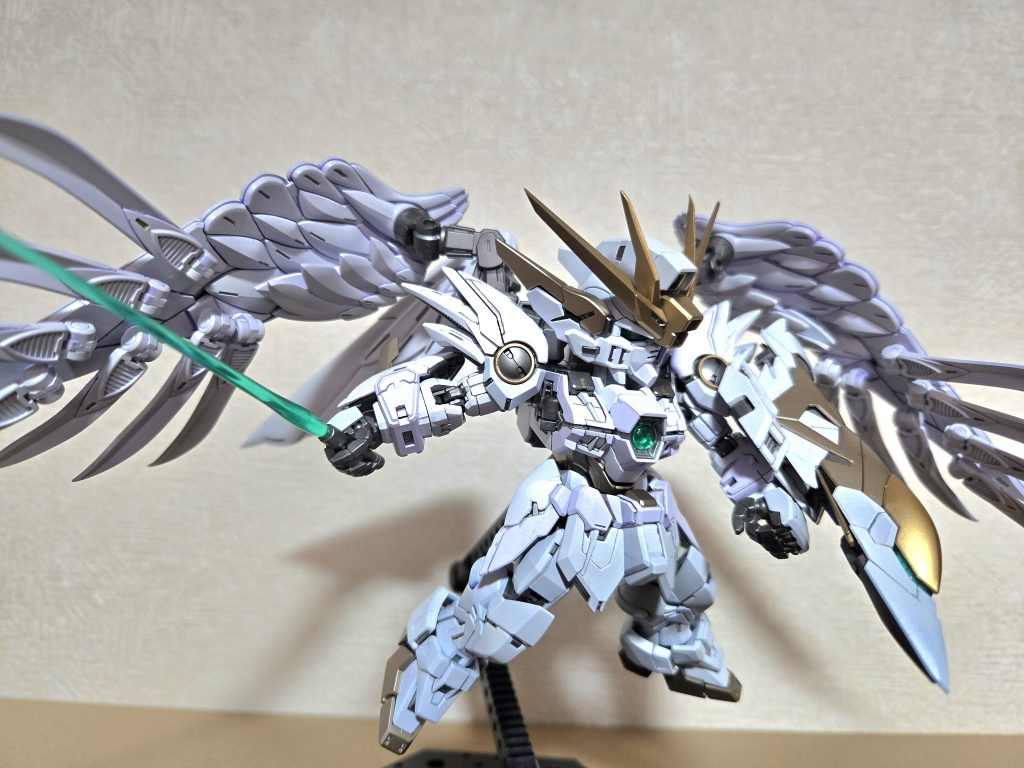 ウイングガンダムスノーホワイト–2枚目/制作者：さくてつ໒꒱