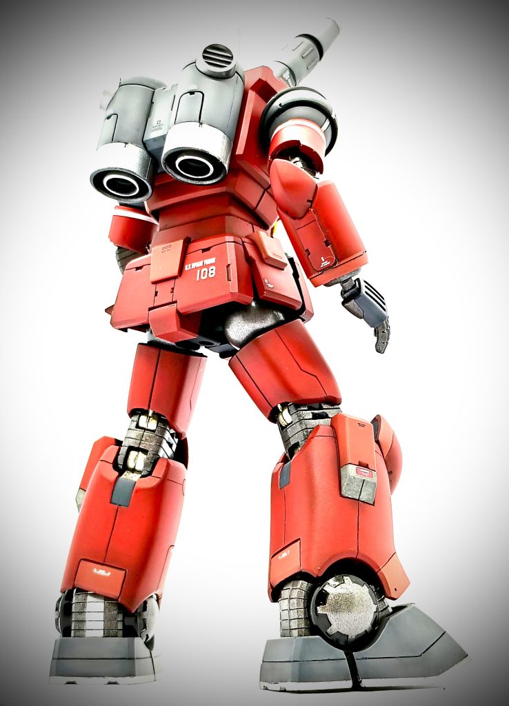 バックショットです。パンツもプラ板で加工を。今回のガンキャノンが最期の作品になりました。兄の作品をたくさんの方に見て頂けて感謝しております。この場をお借りして御礼申し上げます🙇