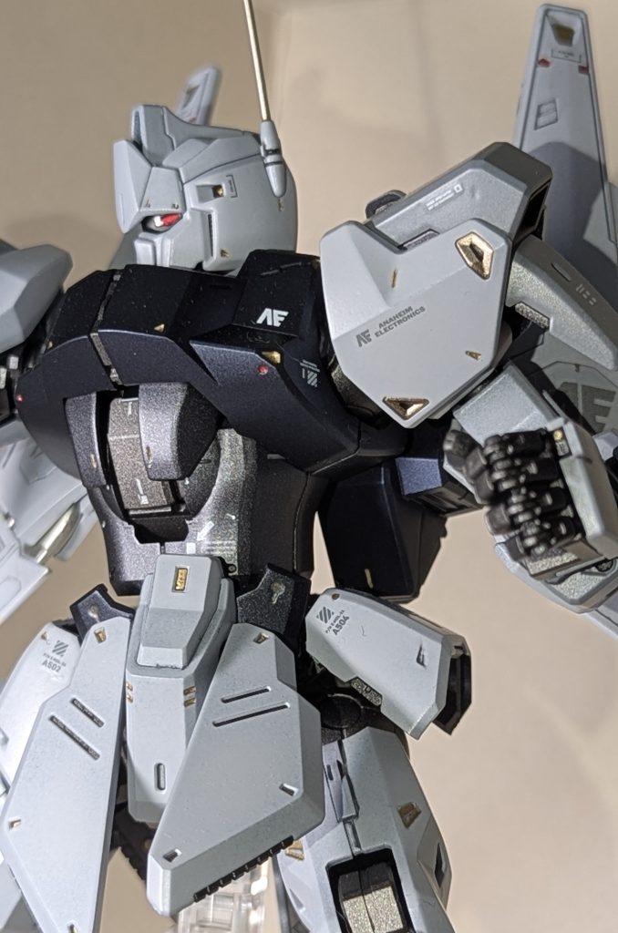 スリム系のMSはカッコイイなぁ〜以上ありがとうございました。m(_ _)m