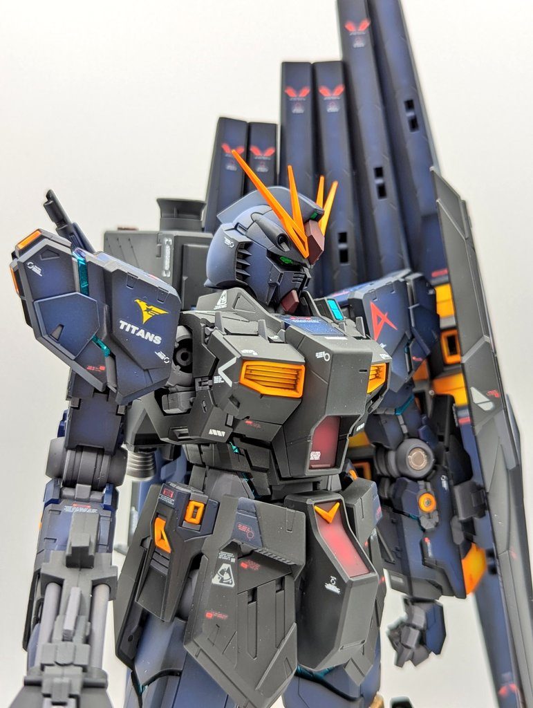 νガンダム アームドアーマーDE装備 ティターンズVer–3枚目/制作者：ばじーな