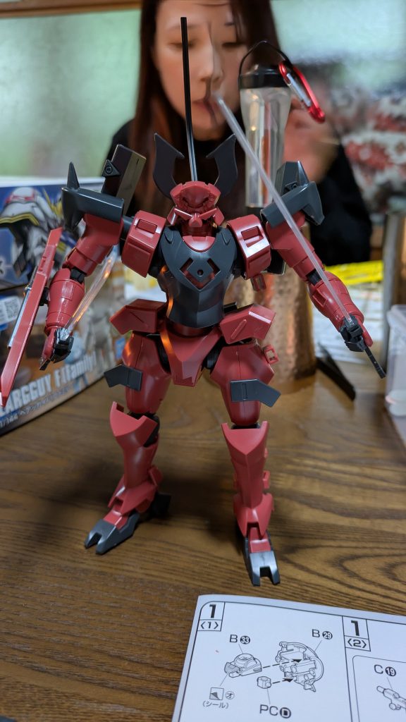 仮組み状態でのショット。あんまりパッとしませんね😅(zaku-kao4)