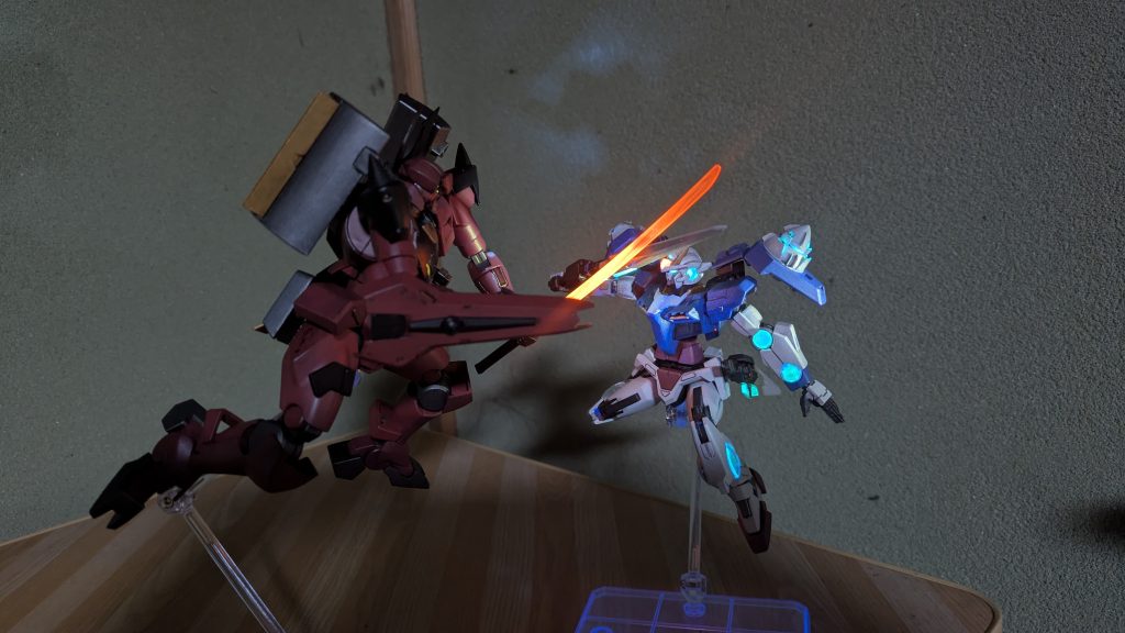 アヘッドってこんなに大きな機体だったんですね😳アニメではぜんぜんわかりませんでした💦