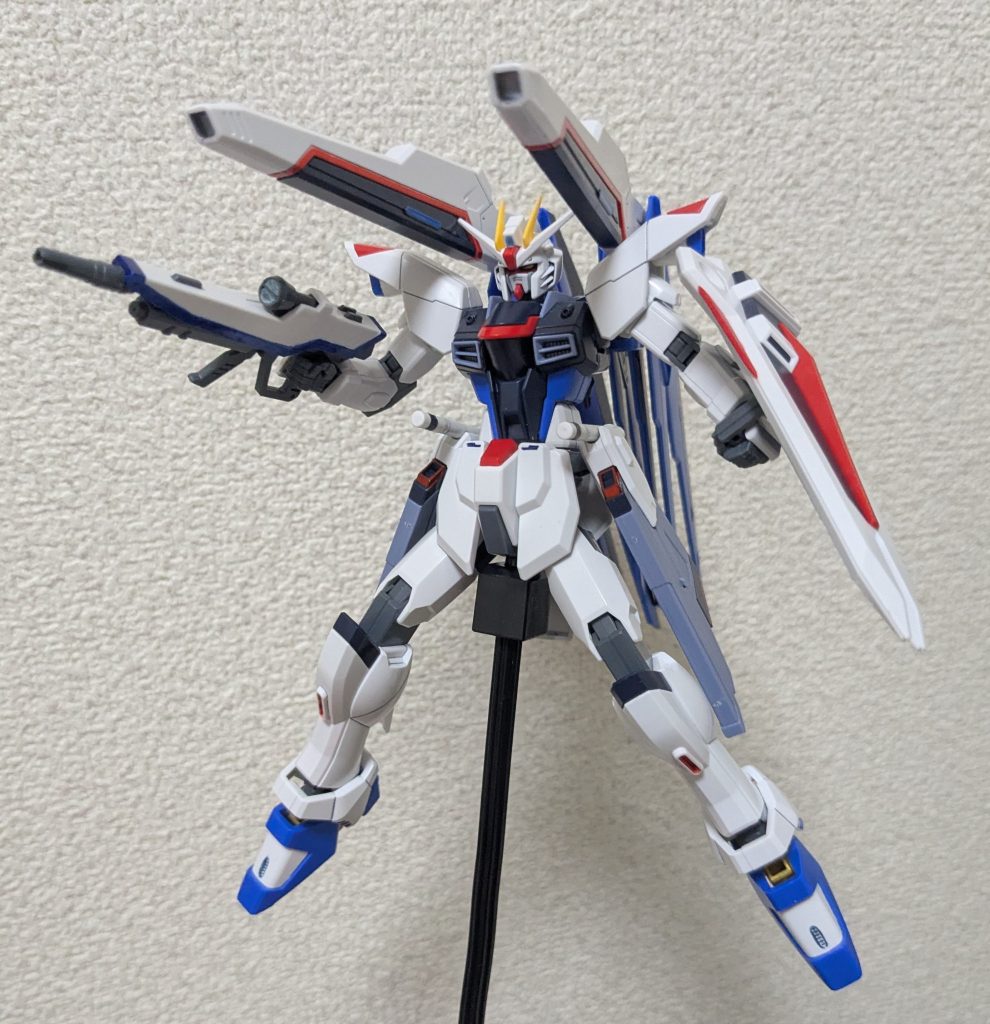 HGCEフリーダムガンダム  改造Ver2–3枚目/制作者：気まぐれ