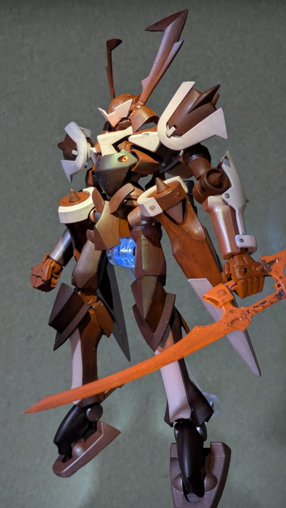 『えぇいこのままでは！』『埒が明かぬ！』『ならば！』『さすれば！』『トランザム‼️』『トランザム‼️』UVライトを当ててみました。あぁ…やっぱりちょっと蛍光塗料の赤みが弱い(gundam-kao9)