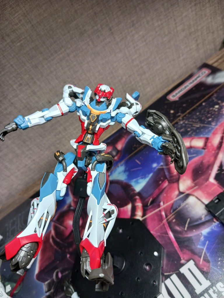 可動域と色分けはhgよりrgと言ってもいいほどです!しかし、シールで補うところもしばしば