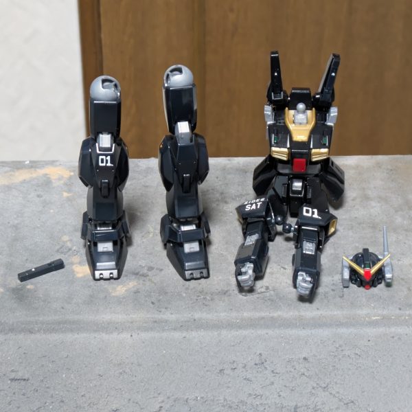 HGUC RX-178 ガンダムMk-2製作中!今日はデカール貼り!!元々の付属デカールとアルファベットデカールで