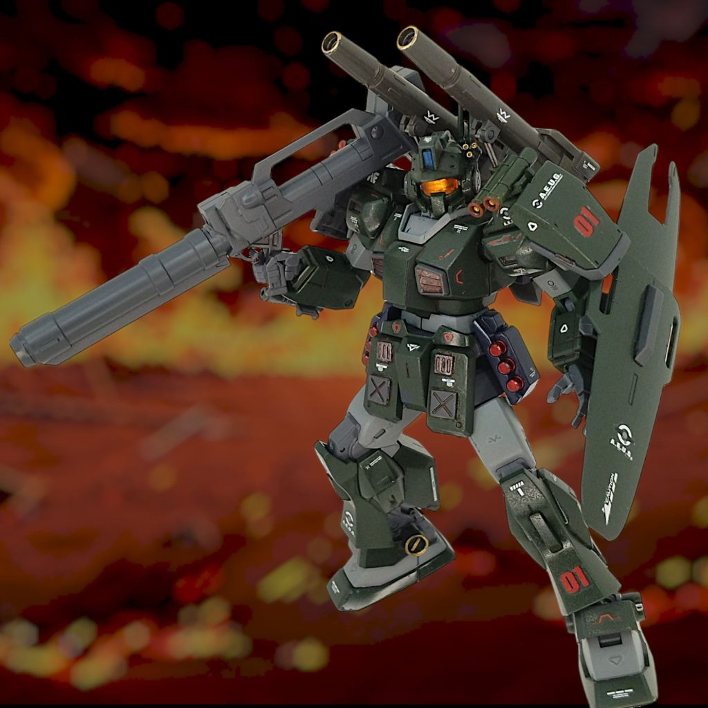 腰ナイフと迷った腰グレネード装着型