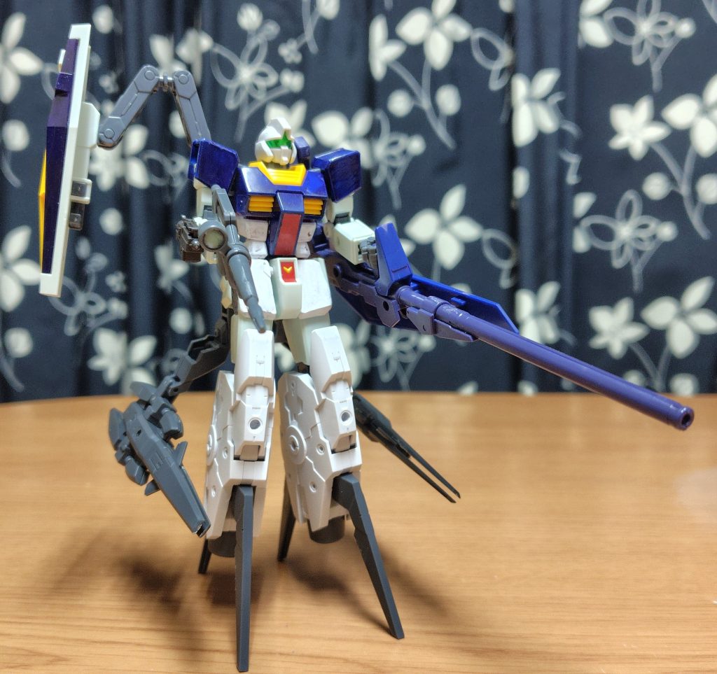 肘と膝の関節が30MMと共通な為、換装してこんなゲテモノにする事も可能。