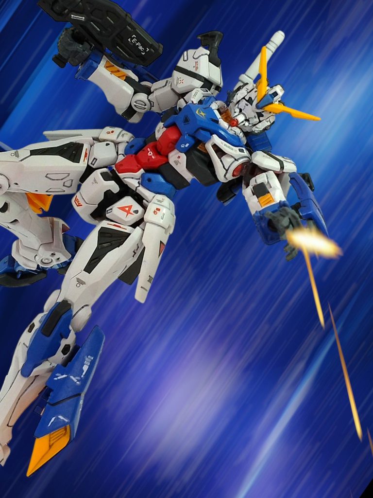 アレックスらしく腕部バルカン脚の追加バーニアは本家のアレックスのパーツをもってきています