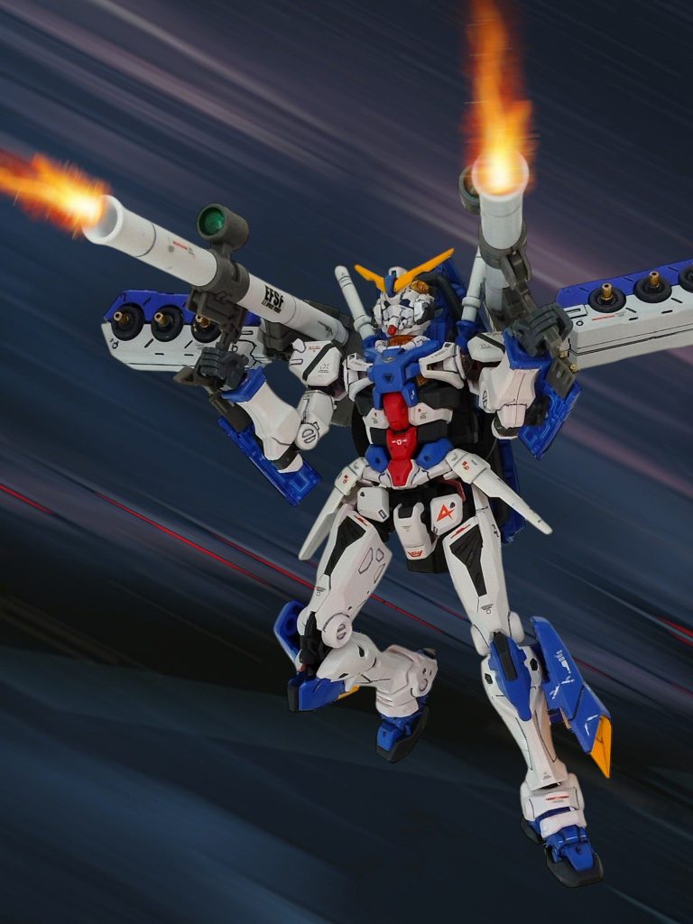 ハイパーバズーカ2丁持ち装備的に半年前に作った「最終決戦型アレックス」のジークアクスバージョン的な仕上がりになってしまいました(gundam-kao5)