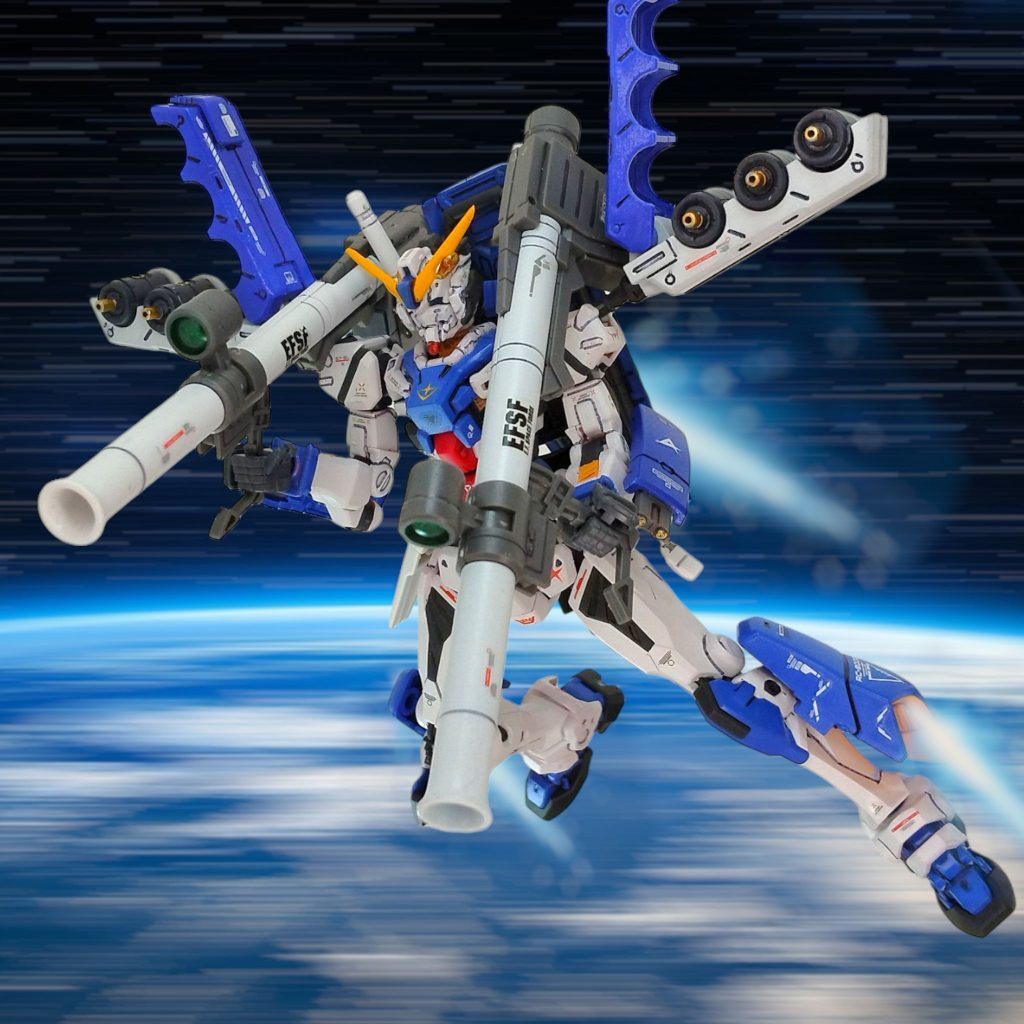 赤いガンダムはタマネギ型ビットを取り付けるためのハードポイントが各所にあるので有効活用させてもらいました