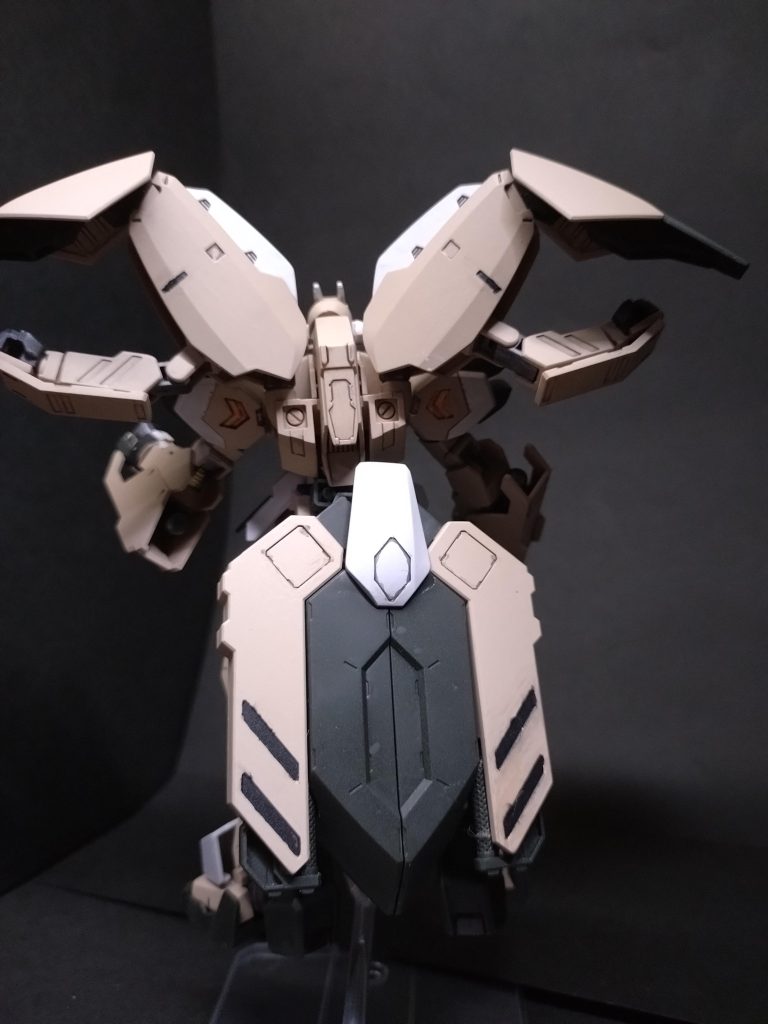 バックショットますます🕷️に見えます