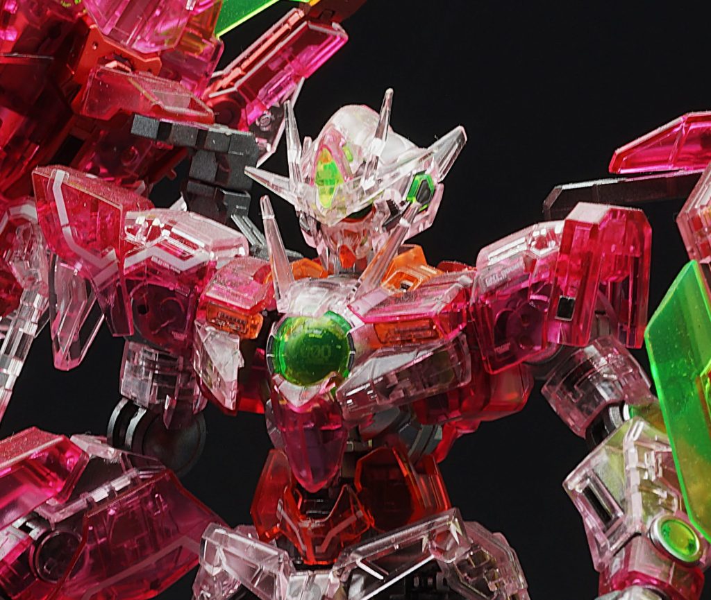 RPダブルオークアンタフルセイバー（トランザムクリア）内部塗装–4枚目/制作者：あるむ