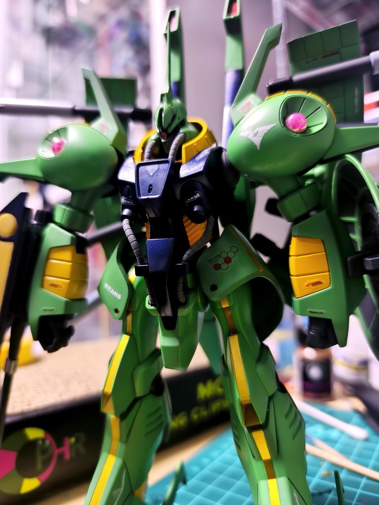 一応シールドの中も塗り分けしてます