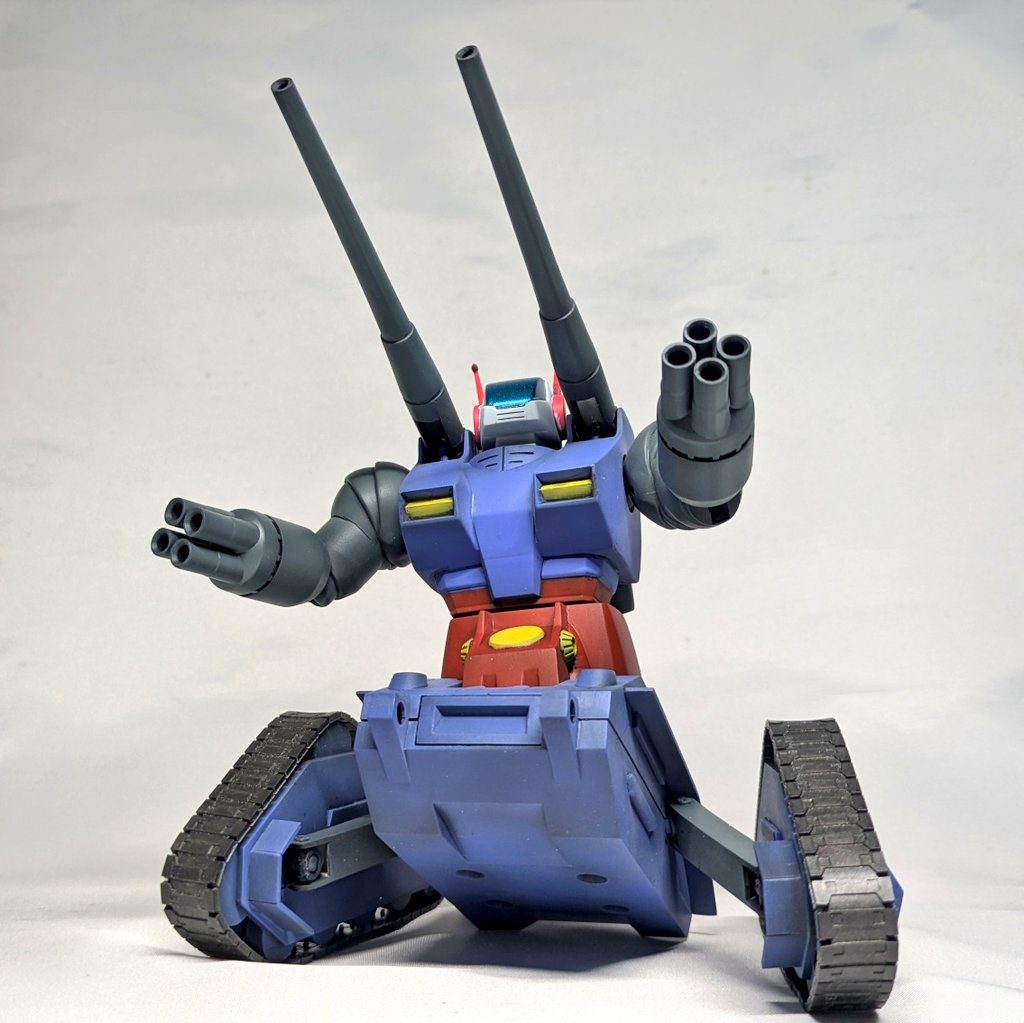 踏んばって迎撃。