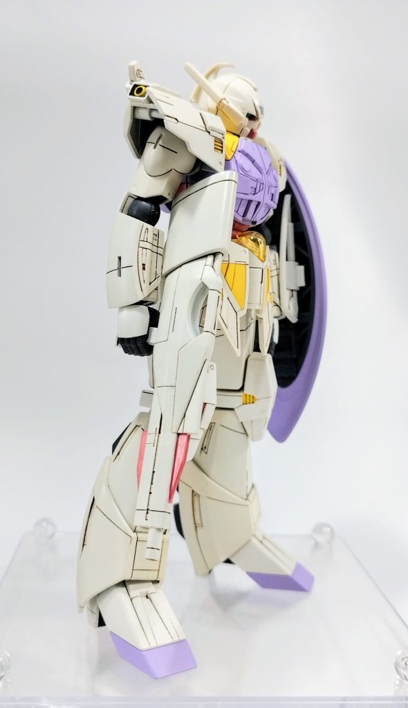 HGターンエーガンダムシン“Ri”–4枚目/制作者：恋ぴんく