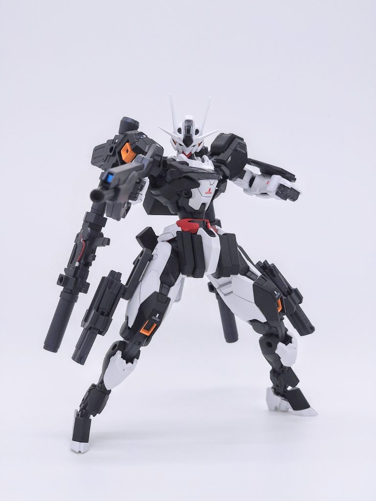 ビームライフルバッテリーパック式で長時間の使用が可能です。