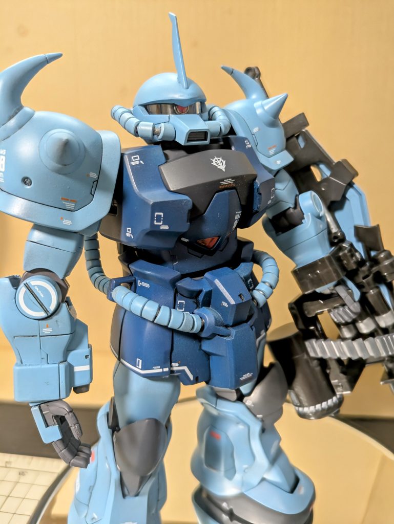 MGグフ・カスタム–4枚目/制作者：ひろきゅん