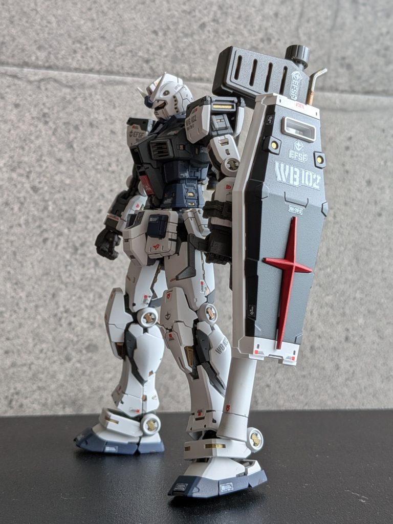 ネイビー×グレーベースのオリジナルカラー差し色のレッドはシタデルのマレフィセントレッド。これ超優秀。