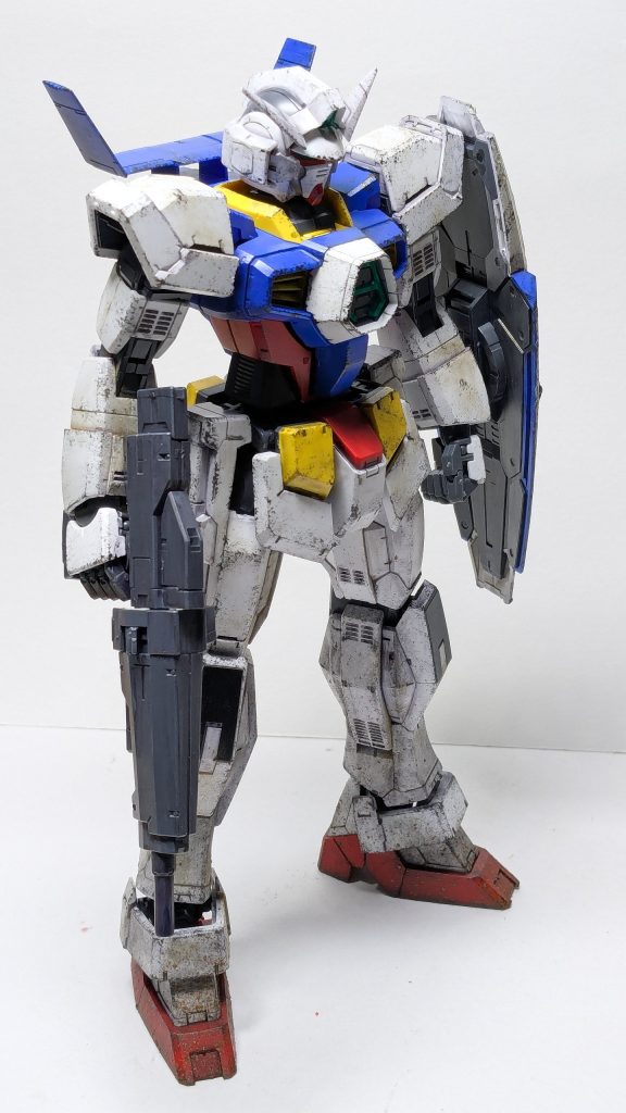 無塗装、トップコートと汚しのみです。ゲート跡も見えますが、気にしませんw