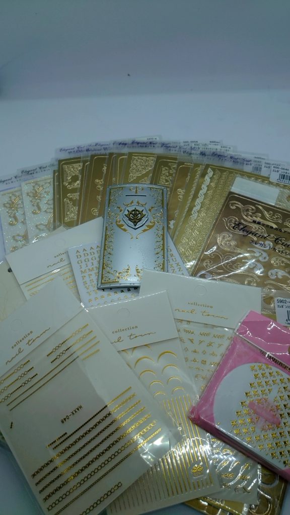 調子に乗って買いすぎました…また次の機会に貼りまくります！