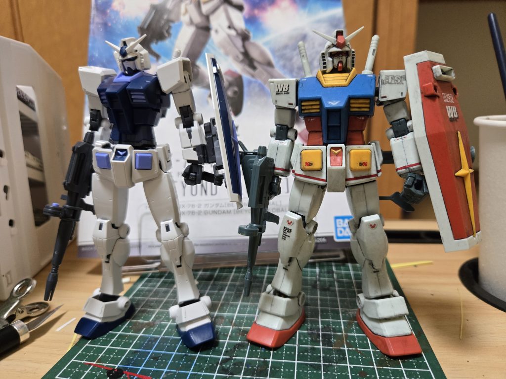 元祖HGUCと並べるともう別物ですね