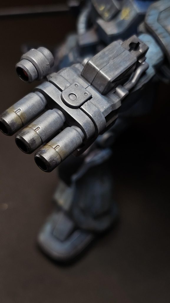 砲筒の表現、特に質感には苦労しましたが、納得できる状態まで出来たと思います。