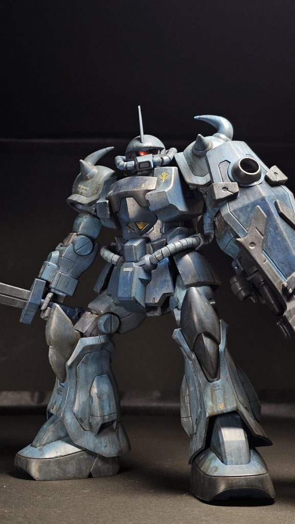 エースな感じのワンショットです。背景もうちょいちゃんと整えたほうがいいかもですね。画用紙貼り直します。