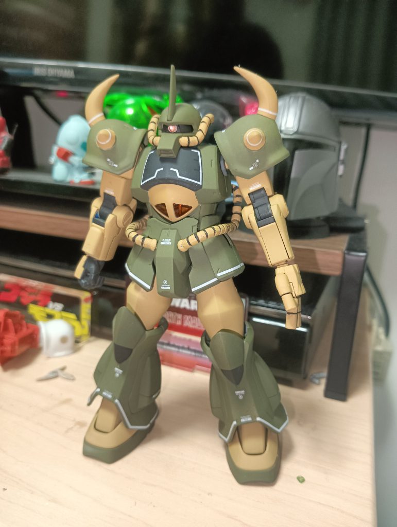 トーマス・クルツ専用グフ–2枚目/制作者：keipalu