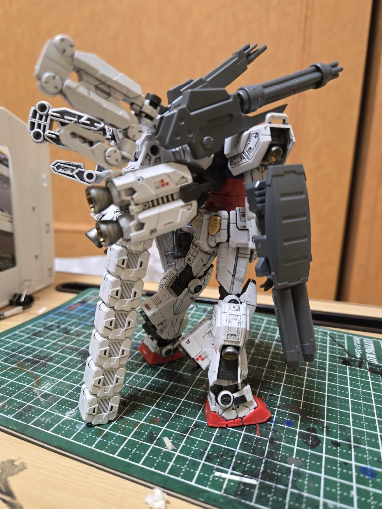 ゼロから始めるガンプラ生活13.5体目？–3枚目/制作者：英吉