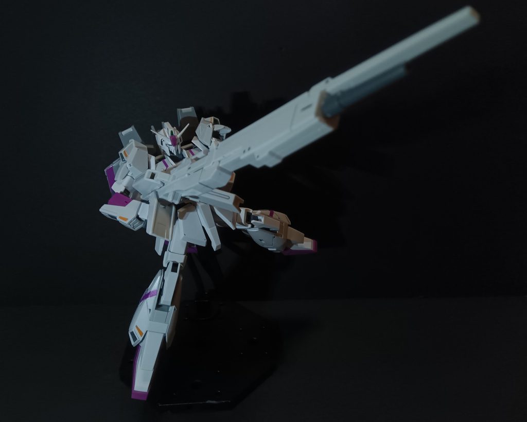 ハイパー・メガ・ランチャーデカい。それもあって両手で構えにくいです。