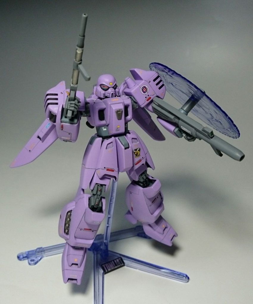 武器セットからビームバズーカも持たせました。