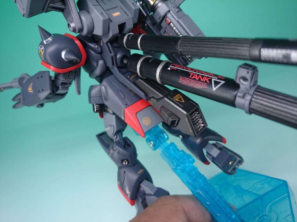 背部の圧がすごいです。