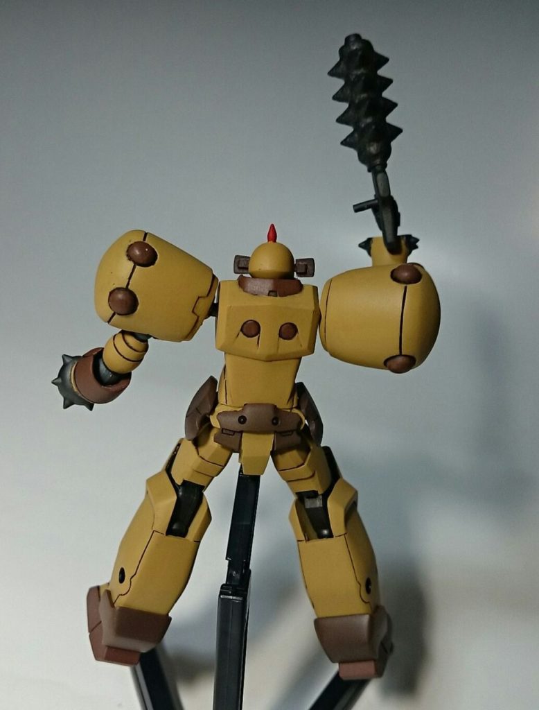 後にHGFC化されましたが、HGキットよりは細身なデザインです。