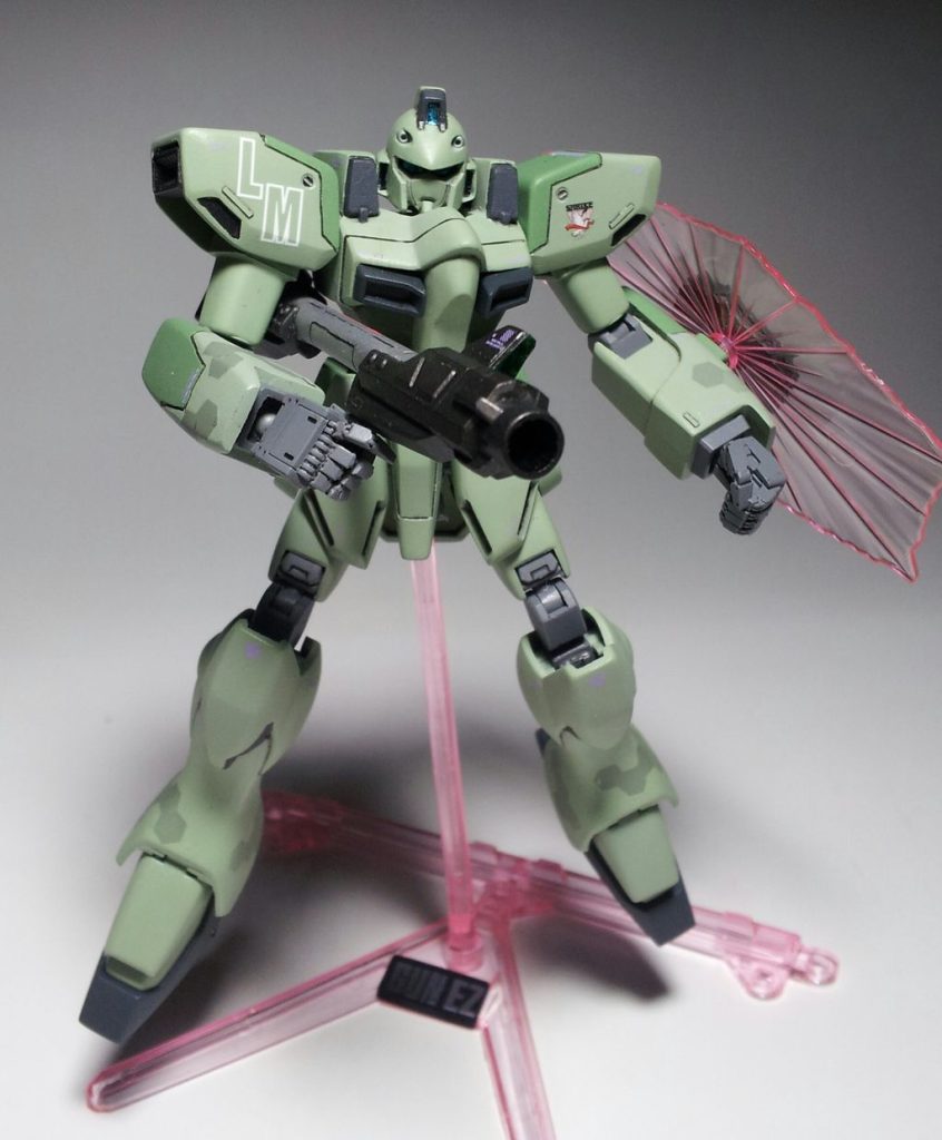 関節の置換と軽いディテールアップにとどめています。塗装は缶スプレー。