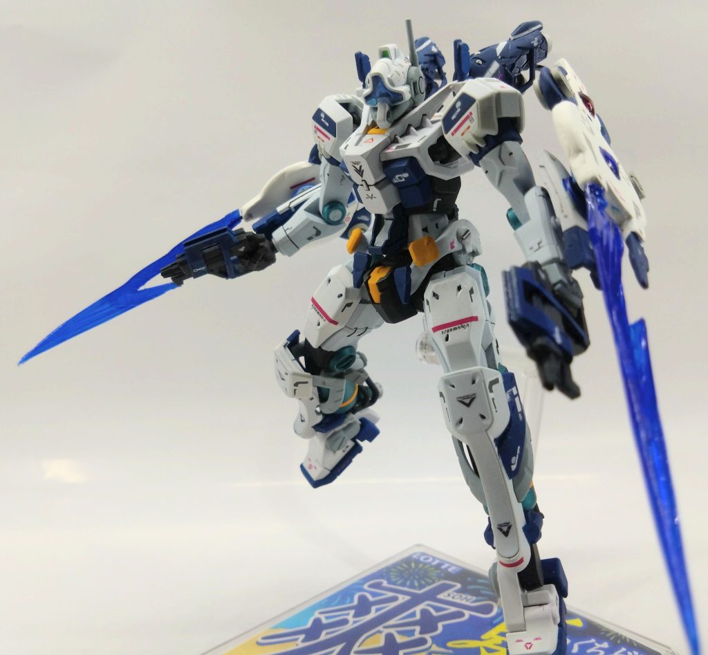 盾無しには2丁拳銃、2刀流が似合う。なのでオリジナルの武装を作ってみました。名付けて双葬槍(そうそうそう)。もう厨二病末期症状ですよ。