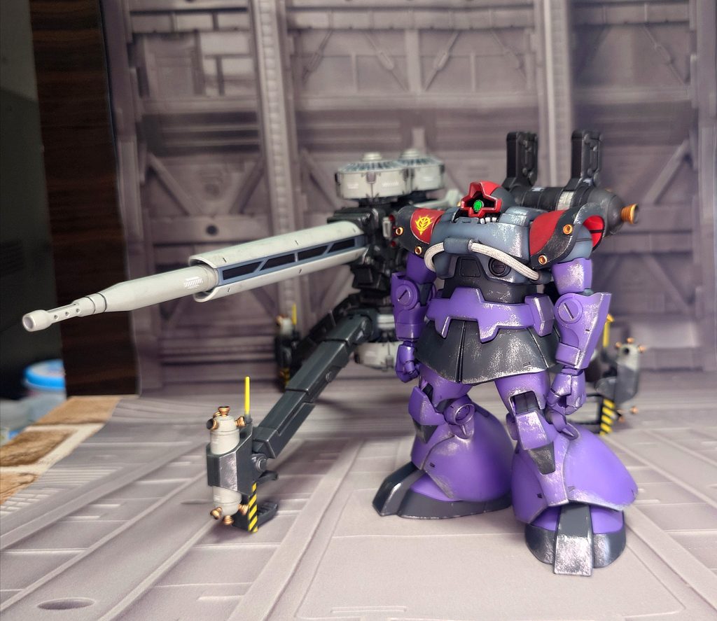 ビッグガン+ドム–2枚目/制作者：やまっぴ