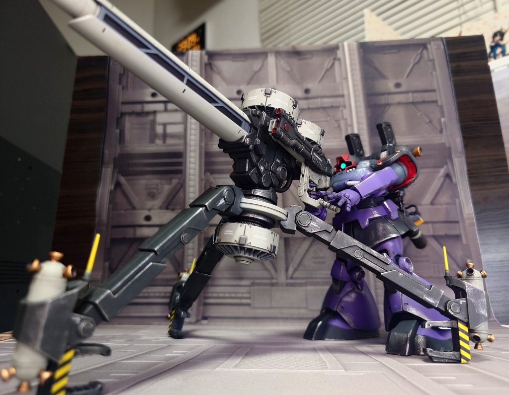 ビッグガン+ドム–5枚目/制作者：やまっぴ