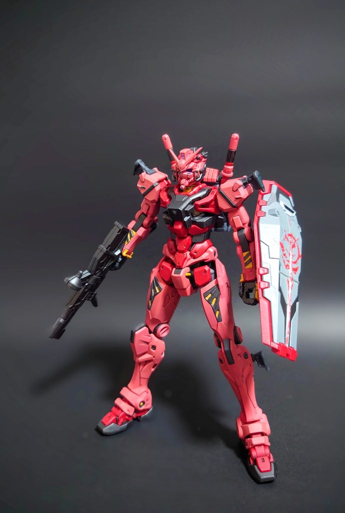 HG 1/144 赤いガンダム–2枚目/制作者：@tadopi_