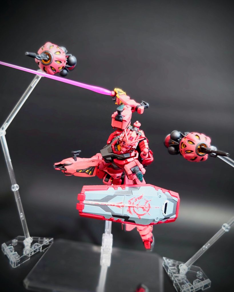 HG 1/144 赤いガンダム–3枚目/制作者：@tadopi_