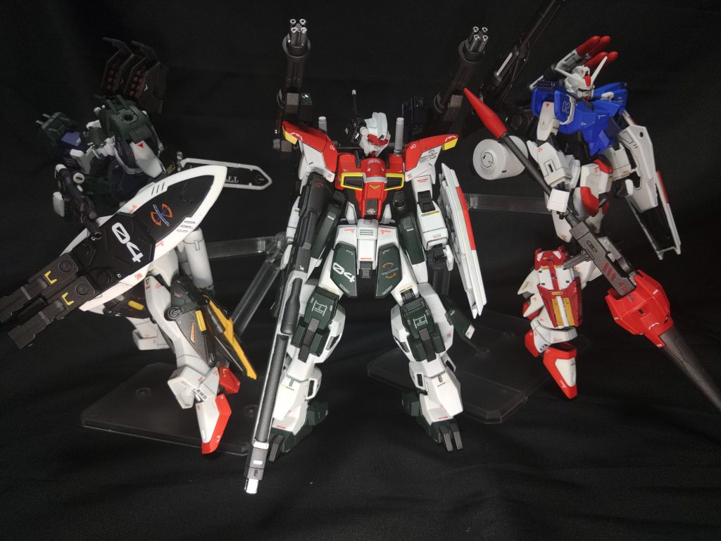 お決まりの換装機構です。チェストフライヤー、レッグフライヤー、シルエットシステムそれぞれ換装が可能です。機体特性とか滅茶苦茶になってそうですけど………